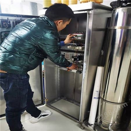 桂林纯净水设备维修保养服务，大众服务鑫煌