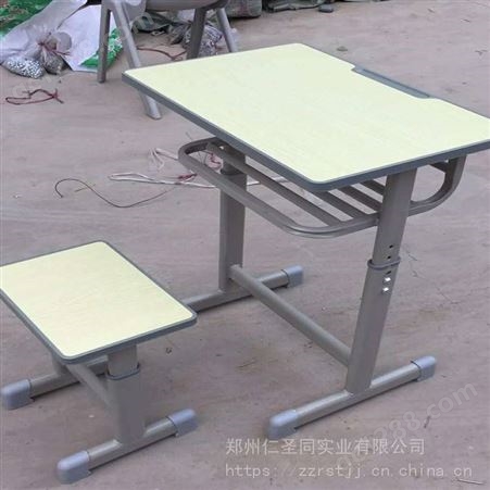 单人学生课桌椅+双人课桌椅定做——郑州固定课桌椅厂家