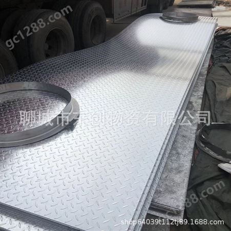 现货热镀锌花纹钢板 1.8*1000镀锌卷板 q235b防滑板定尺折弯焊接
